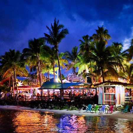 Capt Hirams Resort Sebastian Luaran gambar